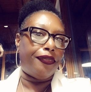 Meet your Posher, Janeen